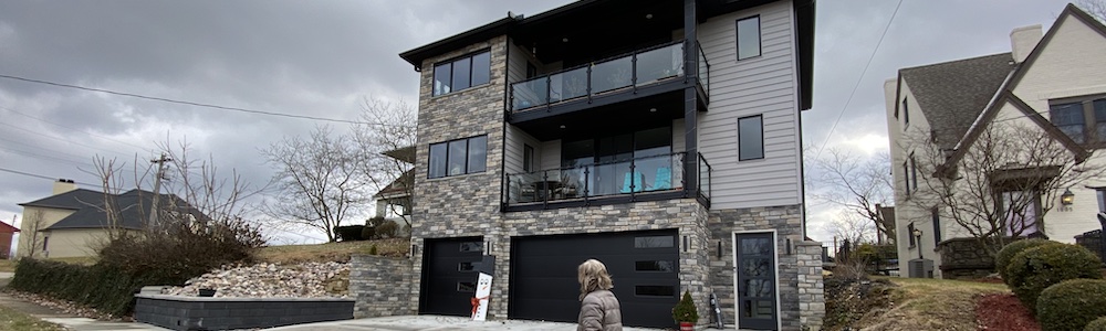 Class images: cool house by Kirk Hopkins